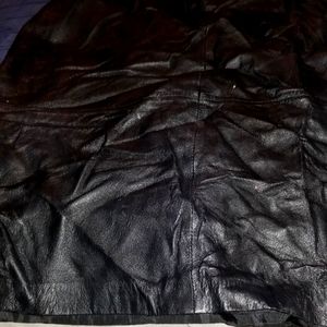 black genuine leather skirt newport news brand size medium tailored.